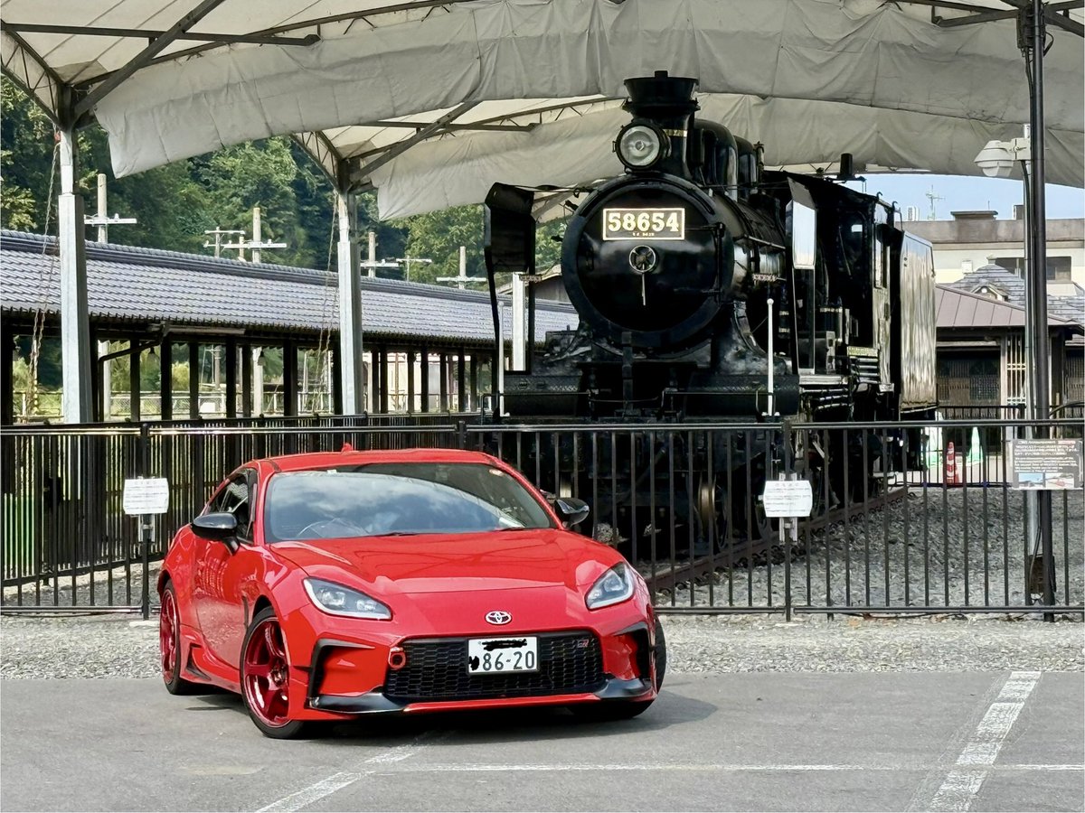 黒い8620と赤い8620ぬー。
おーやーすー。
