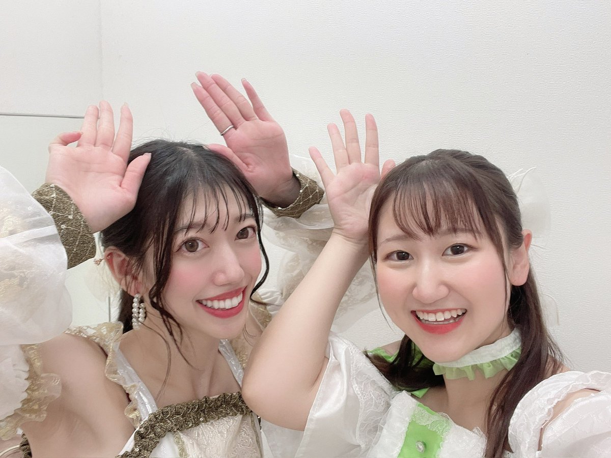 カリスマぴよりん🦐4/27主催☀️🎂 (@hiyori_takagi) on Twitter photo 🐰<a href="/Usamin_tumu84/">宇佐美つむぎ(うさみん)🐰🌱Sunny spot☀️</a>
💚うさみんの生まれた日〜💚
おめでとう〜っ✨✨
可愛くてとっても頑張り屋さんなうさみんのこれからの未来がキラキラハッピーでありますようにっ🥰
さにすぽに入ってくれてありがと〜っ☀️
これからも一緒に頑張ろね〜💪だいすぴ!!!つむつむ!!!! 🐰<a href="/Usamin_tumu84/">宇佐美つむぎ(うさみん)🐰🌱Sunny spot☀️</a>
💚うさみんの生まれた日〜💚
おめでとう〜っ✨✨
可愛くてとっても頑張り屋さんなうさみんのこれからの未来がキラキラハッピーでありますようにっ🥰
さにすぽに入ってくれてありがと〜っ☀️
これからも一緒に頑張ろね〜💪だいすぴ!!!つむつむ!!!!
