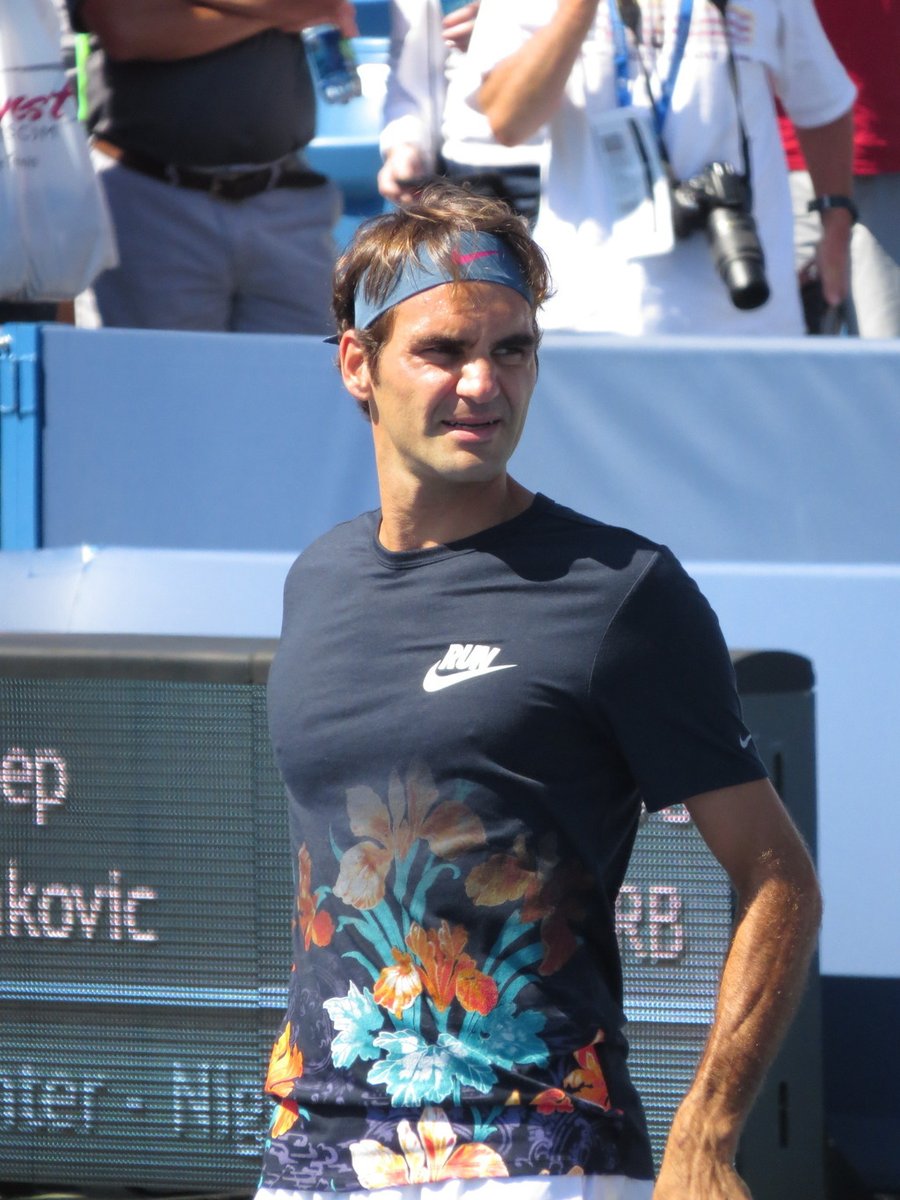Nice t-shirt 😊🌺💮Roger Federer #Cincinnati