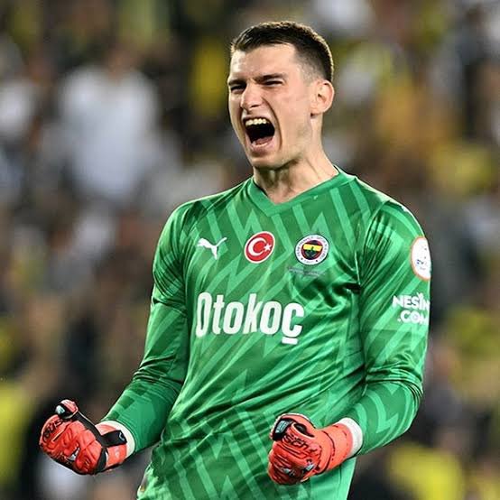 Dominik Livakovic, kısa süre içinde Fenerbahçe'den ayrılacak. 

(Sportske Novosti)