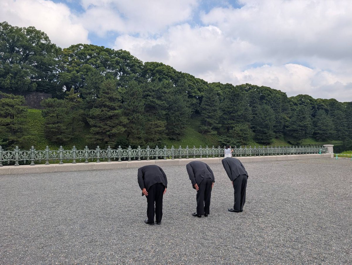 令和七年八月三日　同血社愛和塾「皇城參拜」

↓↓↓↓↓時局對策協議會HP↓↓↓↓↓
jitaikyou.org/%e5%a0%b1%e5%9…