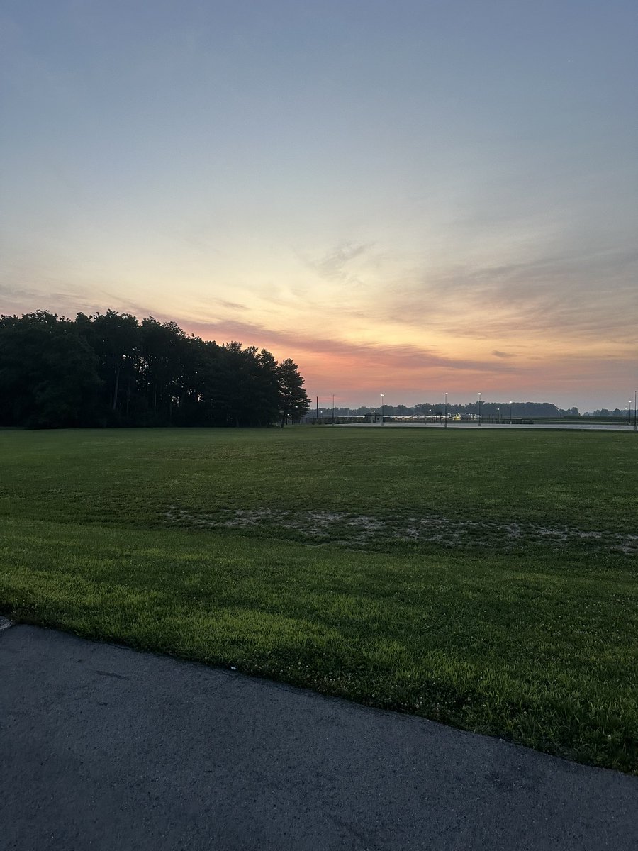 IceAndStretch's tweet image. Year 39 officially began this morning! Today is an emotional day since it’s the first without Deb physically by my side. I know she is looking down from heaven and whispering in my ear the same phrase she said all through her battle with cancer, “WE GOT THIS!”