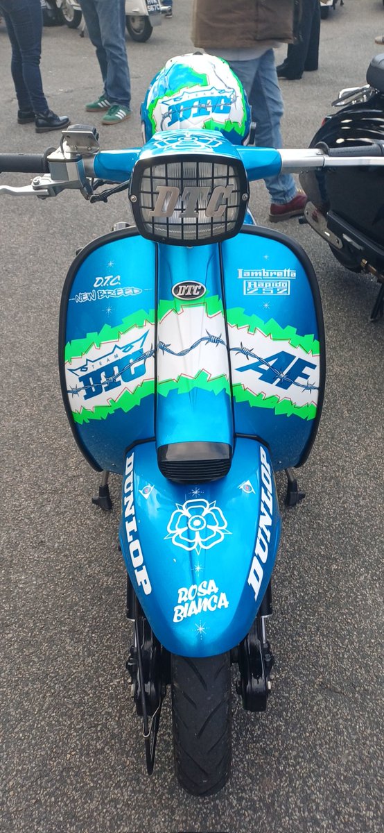#Scooterlife4yorkshire 
#Noclubscooterriders