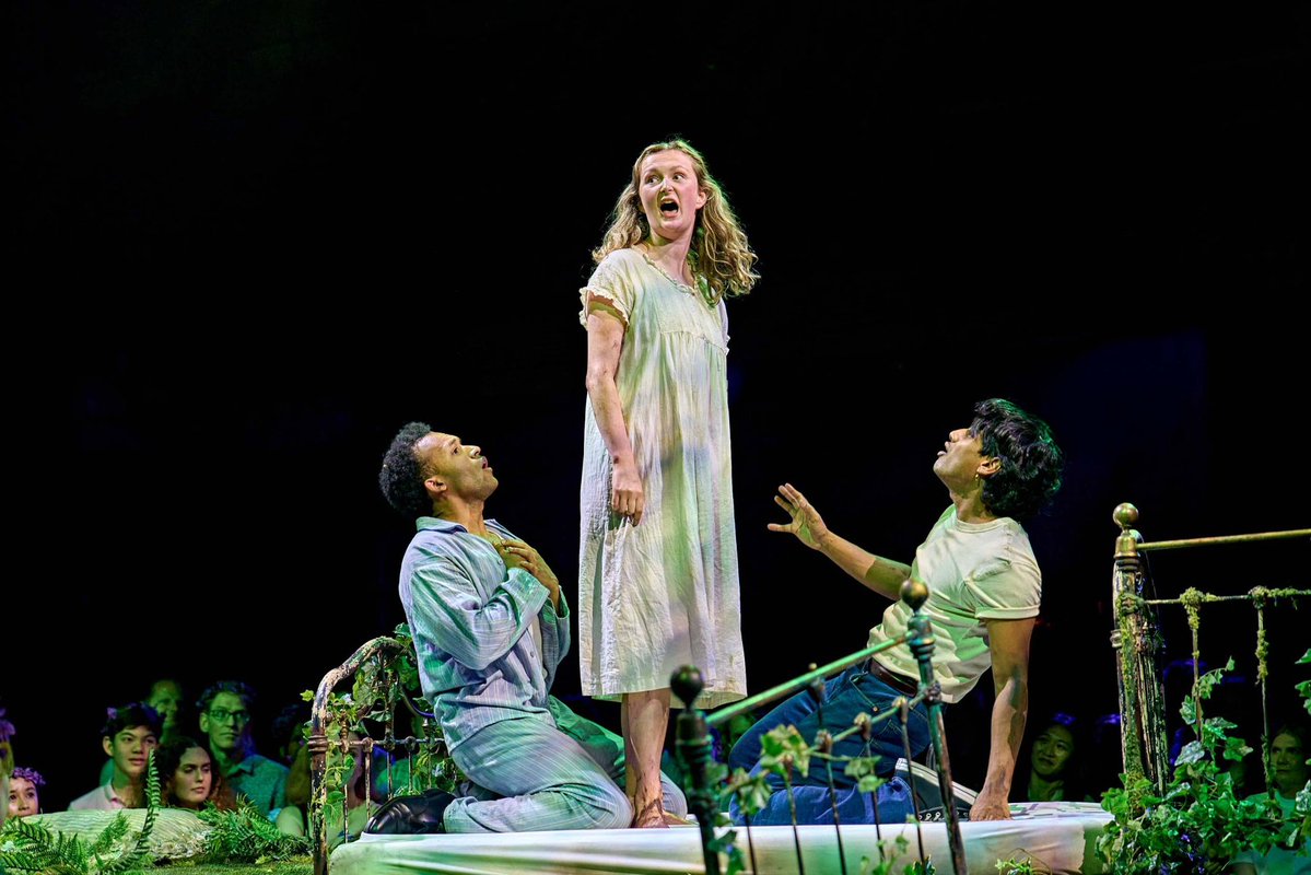 Rakshita Patel (@mycroftbrolly) on Twitter photo #AMidsummerNightsDream <a href="/_bridgetheatre/">Bridge Theatre</a>. Took a theatre friend to see this last Wednesday and she loved it as much as I do! Brimful of theatre magic. Excellent ensemble cast, exceptional verse-speaking, breathtaking aerial work, and stage management that was off the scale! WOW! #AMidsummerNightsDream <a href="/_bridgetheatre/">Bridge Theatre</a>. Took a theatre friend to see this last Wednesday and she loved it as much as I do! Brimful of theatre magic. Excellent ensemble cast, exceptional verse-speaking, breathtaking aerial work, and stage management that was off the scale! WOW!