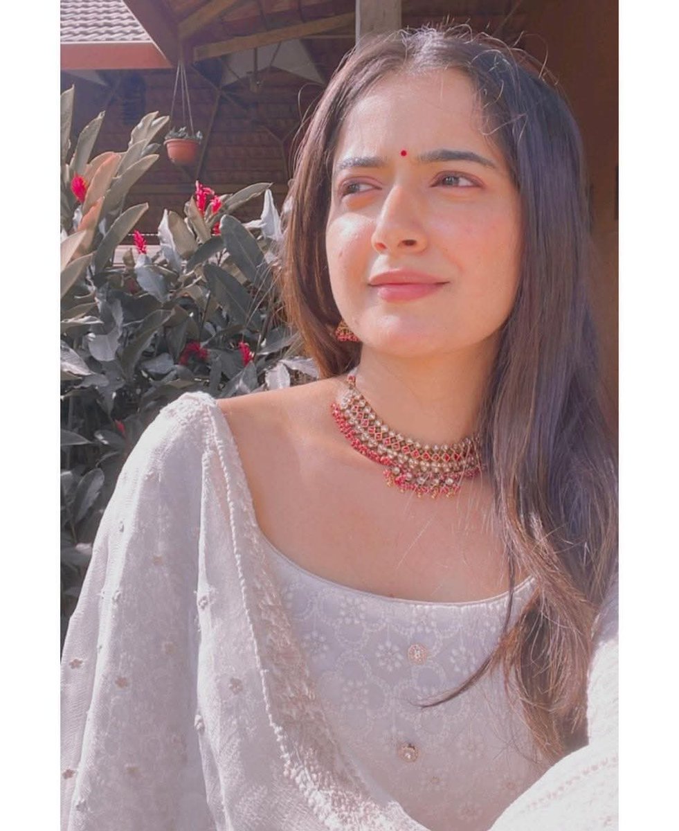Navvin Krrishnraj / नवीन कृष्णराज (@nkrrishnraj) on Twitter photo I am making a very special birthday indian cinema 's most beautiful actress and superstar <a href="/AshikaRanganath/">Ashika Ranganath</a> garu with blessings and lots of love ❤️
God bless you and keep shining 🌟
#AshikaRanganath #HBDAshika
#HBDAshikaRanganath
#HappyBirthdayAshika
#HappyBirthdayAshikaRanganath I am making a very special birthday indian cinema 's most beautiful actress and superstar <a href="/AshikaRanganath/">Ashika Ranganath</a> garu with blessings and lots of love ❤️
God bless you and keep shining 🌟
#AshikaRanganath #HBDAshika
#HBDAshikaRanganath
#HappyBirthdayAshika
#HappyBirthdayAshikaRanganath