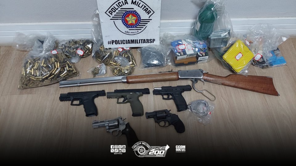 Polícia Militar do Estado de São Paulo (@pmesp) on Twitter photo Polícia Militar apreende armas e munições após ocorrência entre vizinhos em Presidente Prudente
Confira:
x.gd/35EBq Polícia Militar apreende armas e munições após ocorrência entre vizinhos em Presidente Prudente
Confira:
x.gd/35EBq