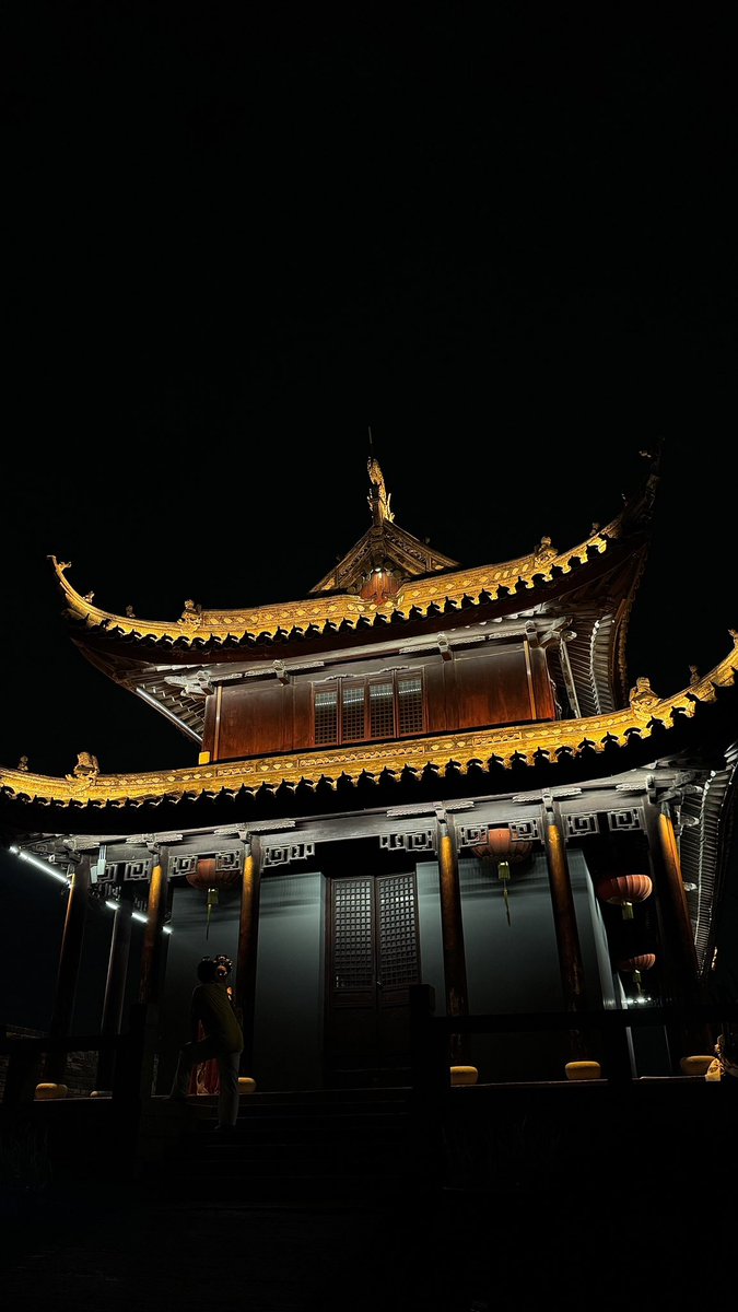 ✧🍈 ۵ tweet media