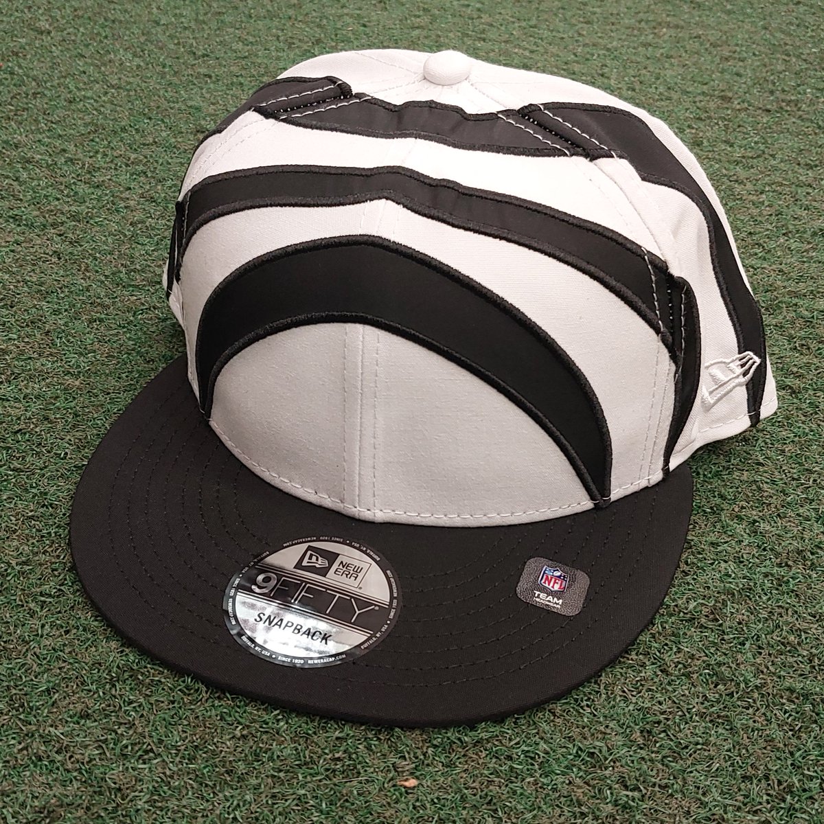 Koch Sporting Goods tweet media