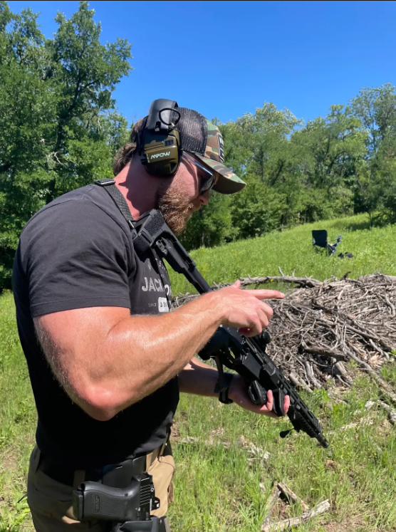 RobbinsTaylor's tweet image. Every move calculated. Every detail checked.😉

#PrecisionMindset 
#CalculatedMoves 
#SharpFocus