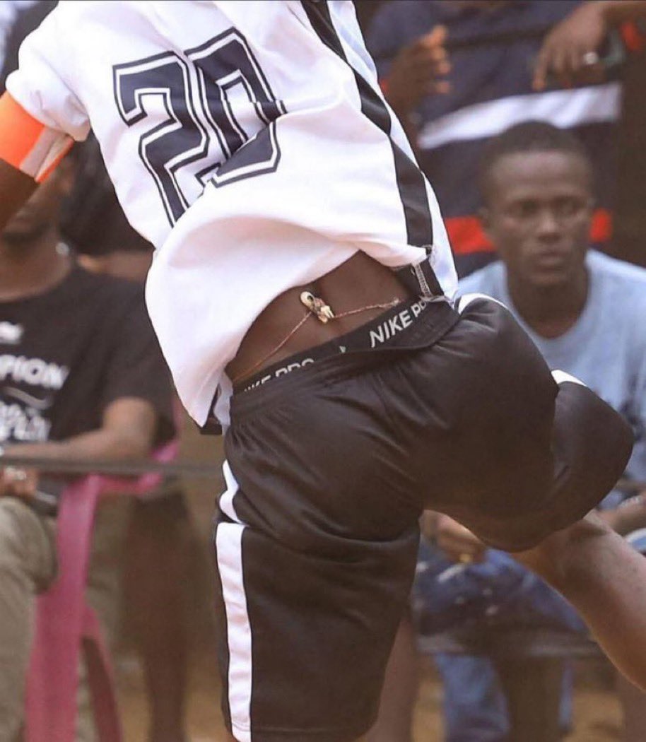 The only substitute  that can save Uganda cranes now 🤣😹