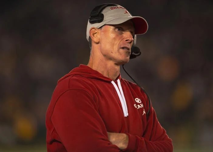 This is the first time #OU hasn’t been included in the Preseason Coaches Poll
since 1999. 

@OnTexasFootball