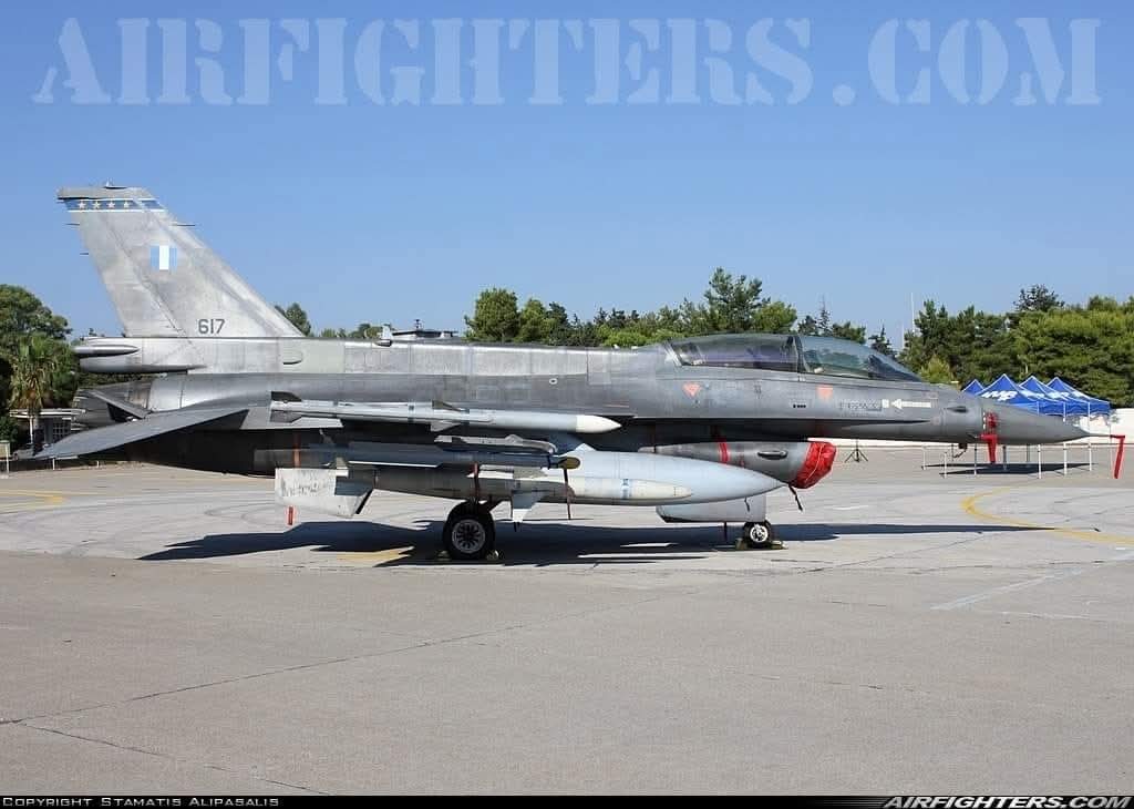 Stam_A337's tweet photo. 🇬🇷 Hellenic Air Force
F-16C/D Block 52+, s/n 505,510,617
60th anniversary of 343 Sqn ⭐⭐⭐
Souda AFB, July 24, 2015
115 Combat Wing
#115CW #343Sqn #60th_anniversary #Star #F16block52 #LockheedMartin #SoudaAFB #HAF #polemiki_aeroporia
https://t.co/wA123gMkiC https://t.co/jQw2KlWI8u