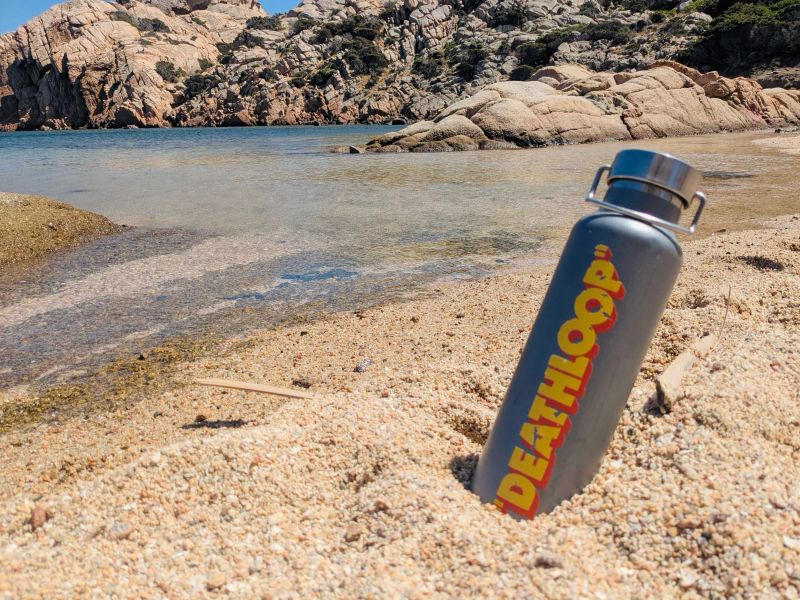 Arkane Studios (@arkanestudios) on Twitter photo Just woke up on a beach… again.
Have a great summer, everyone! 🌞🕶️ Just woke up on a beach… again.
Have a great summer, everyone! 🌞🕶️