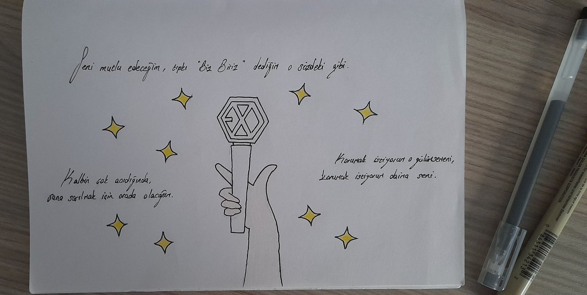 imssora's tweet image. Her şeyden vazgeçip bırakmayı düşündüğümde ve yorulduğumda, o dokuz ele sıkıca sarıldım..
#HappyEXOLDay #11YearsofEXOLove #EXOL11thAnniversary