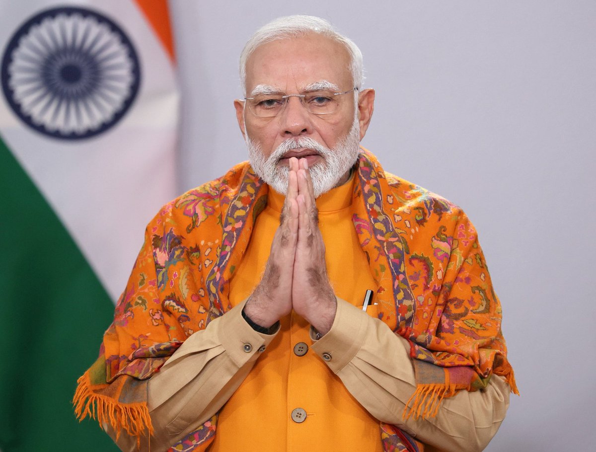 JUST IN: 🇺🇸🇮🇳 President Trump to "substantially" raise tariffs on India.

"India is not only buying massive amounts of Russian oil, they are…selling it on the open market for big profits…I will be substantially raising the Tariff paid by India to the USA."