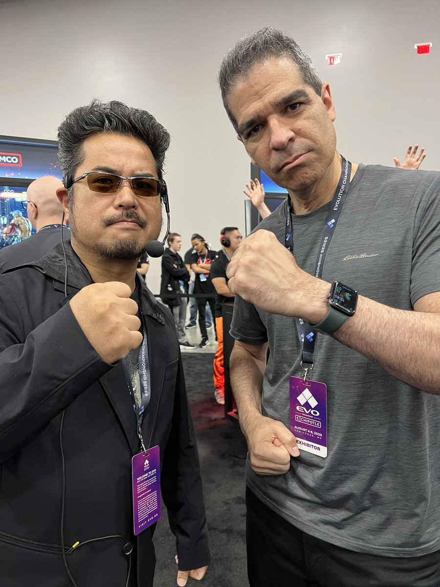 REPORT 🚨

After Tekken Top 8 concluded, Ed Boon was seen asking Harada to add Tekken characters to Mortal Kombat in an attempt to save the game! 

(Via <a href="/Evo/">Evo</a>)