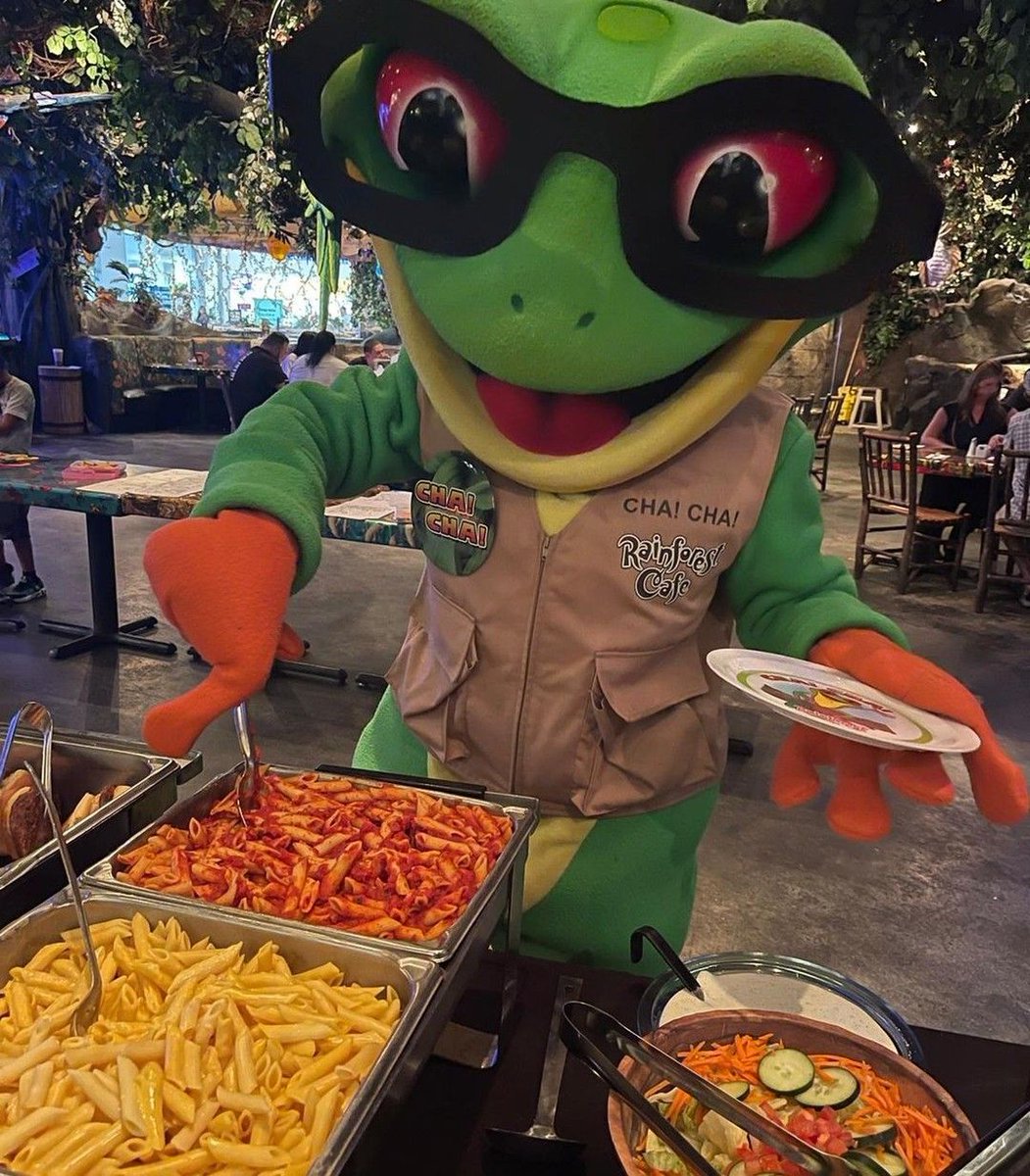 Have you gotten the family tickets to our Back to School Bash yet? It's NEXT WEEK! ✏️⁣
⁣
Kick off the school year with a kid's meal, Cha! Cha! meet and greet, games, activities, &amp; more!⁣⁣
⁣⁣
View dates &amp; locations and reserve your table: bit.ly/44sm9i2