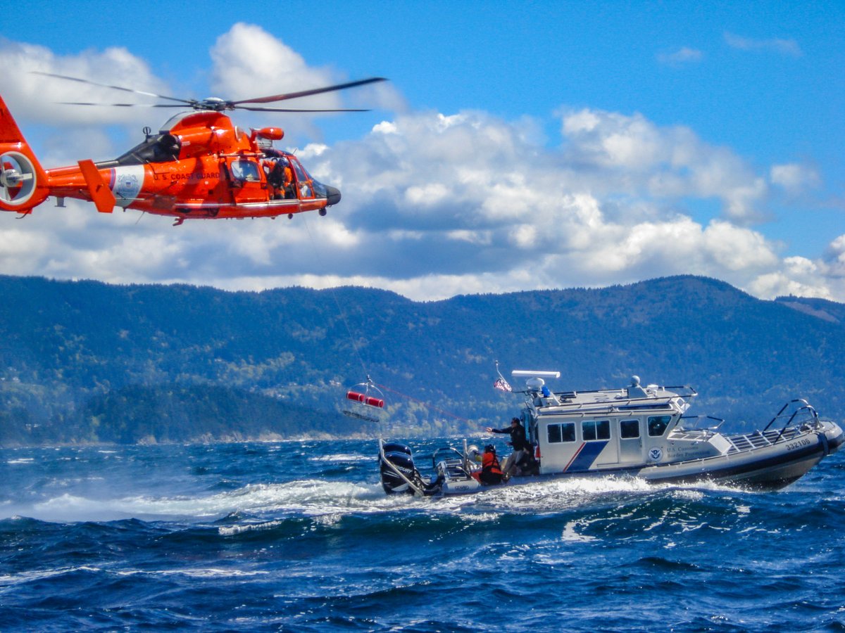 CBP AMO (@cbpamo) on Twitter photo 🇺🇸 Happy 235th birthday to our brothers and sisters in arms <a href="/USCG/">U.S. Coast Guard</a>! From sea to shining sea, we stand together to protect America's borders and waterways. #USCG #AMO #SemperParatus 🇺🇸 Happy 235th birthday to our brothers and sisters in arms <a href="/USCG/">U.S. Coast Guard</a>! From sea to shining sea, we stand together to protect America's borders and waterways. #USCG #AMO #SemperParatus