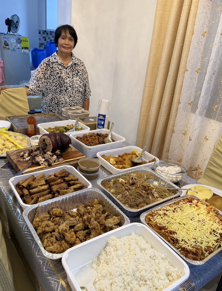 BLGprincess's tweet image. About last weekend! ❤️ #HouseBlessing #MeetupWithFriends