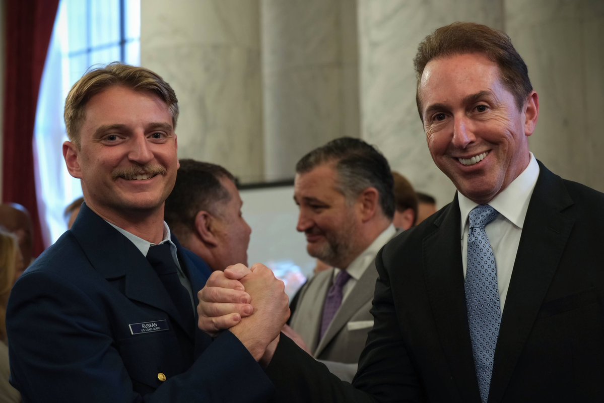 Deputy Secretary Edgar (@depsec_edgar) on Twitter photo It was a privilege meeting <a href="/USCG/">U.S. Coast Guard</a> Petty Officer Scott Ruskan and his crew a few weeks ago! They are true heroes who saved more than 165 lives in the Texas floods last month—and they’re just some of the latest patriots in the Coast Gaurd’s storied history to have done their job in It was a privilege meeting <a href="/USCG/">U.S. Coast Guard</a> Petty Officer Scott Ruskan and his crew a few weeks ago! They are true heroes who saved more than 165 lives in the Texas floods last month—and they’re just some of the latest patriots in the Coast Gaurd’s storied history to have done their job in
