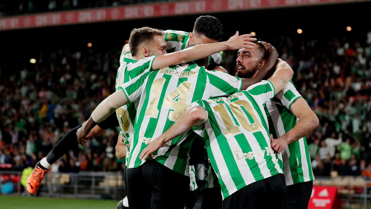 ᴛɪɴᴛᴇʀᴏ ᴠᴇʀᴅɪʙʟᴀɴᴄᴏ (@tinterovb) on Twitter photo 🟩 Nos ha podido la melancolía y para celebrarlo…SORTEACO. ¡La camiseta de la Copa del Rey puede ser tuya!
¿Cómo participo?
¡Fácil!
📲 SIGUE A <a href="/Hispadrops/">Hispadrops Retro</a>
📲 SIGUE A <a href="/TinteroVB/">ᴛɪɴᴛᴇʀᴏ ᴠᴇʀᴅɪʙʟᴀɴᴄᴏ</a>
🔄 RT A ESTE TUIT
🟩 BONUS: 🗣️ Menciona a 2 amigos
🥇 GANADOR: 11 DE AGOSTO
🍀🍀🍀🍀🍀🍀 🟩 Nos ha podido la melancolía y para celebrarlo…SORTEACO. ¡La camiseta de la Copa del Rey puede ser tuya!
¿Cómo participo?
¡Fácil!
📲 SIGUE A <a href="/Hispadrops/">Hispadrops Retro</a>
📲 SIGUE A <a href="/TinteroVB/">ᴛɪɴᴛᴇʀᴏ ᴠᴇʀᴅɪʙʟᴀɴᴄᴏ</a>
🔄 RT A ESTE TUIT
🟩 BONUS: 🗣️ Menciona a 2 amigos
🥇 GANADOR: 11 DE AGOSTO
🍀🍀🍀🍀🍀🍀