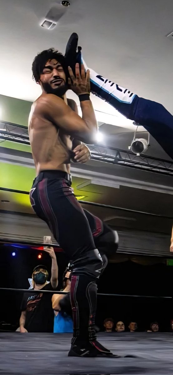 BOOTS... TO... FACES

#VestInTheWorld 
<a href="/XciteWrestling/">Xcite Wrestling</a> 
📸: Ari Leo