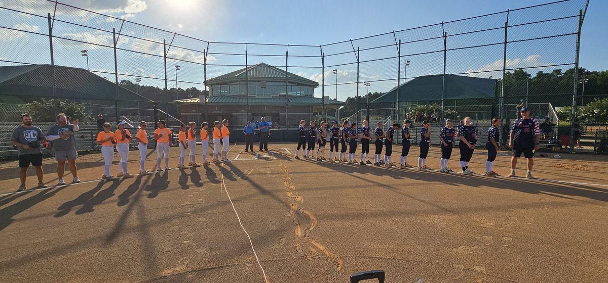 If you want to see some great weeknight 🥎 by NC players at the 16u and 18u levels, take the short drive out to Springwood Park in Burlington tonight. Games will be played at 5p &amp; 7p. No admission. There will be plenty of local committed and uncommitted talent.
🇺🇸💪🥎 #KCancer