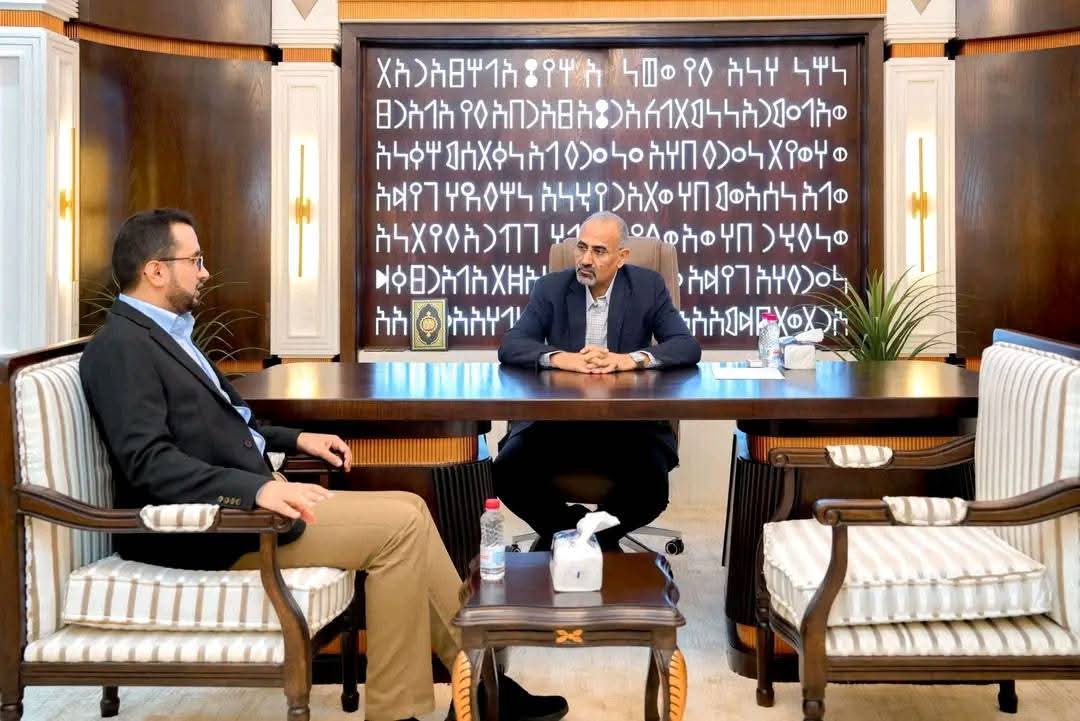 ملف الأراضي على طاولة الرئيس الزُبيدي.. ولحج أولاً

العبث بالأراضي بلغ مداه، والحقوق تُنهب جهارًا واليوم، وقد وصل الملف إلى طاولة الرئيس القائد عيدروس الزُبيدي، آن الأوان لوضع حدّ للفوضى.

نطالب أن تكون لحج في الصدارة، فالتجاوزات فيها صارخة، والسكوت لم يعد مقبولاً .