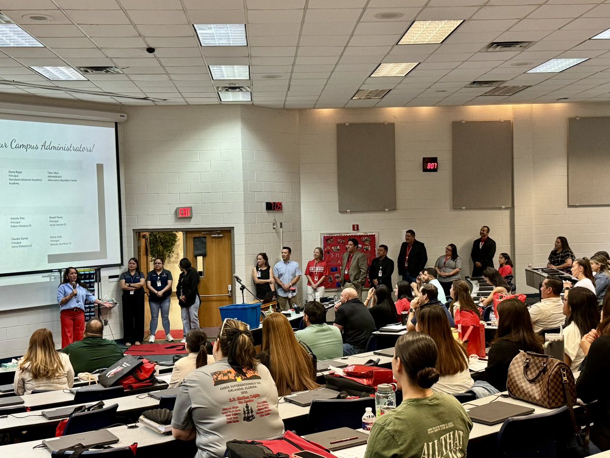 🌟 Welcome to Sharyland ISD! 🌟

Sharyland ISD proudly welcomed our newest team members during New Employee Orientation! 🎉

Superintendent Dr. Elaine Howard and members of the Sharyland ISD School Board extended a warm welcome and shared words of encouragement as these dedicated