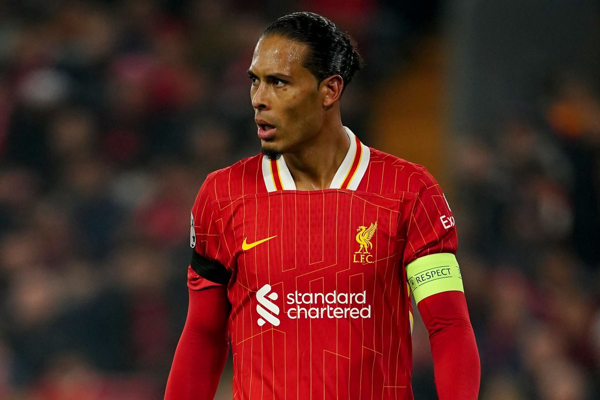 [🟢] NEW: Virgil Van Dijk misses today’s match due to a hamstring injury.

(@JamesPearce)