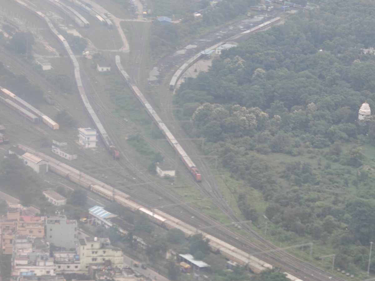 Jharkhand Rail Users (@jharkhandrail) on Twitter photo A rare sight тАУ top view of #Hatia Railway Yard!
<a href="/drmrnc/">Ranchi Div</a> <a href="/serailwaykol/">South Eastern Railway</a>
#RANCHI #Jharkhand #IndianRailways #RailInfra4Jharkhand A rare sight тАУ top view of #Hatia Railway Yard!
<a href="/drmrnc/">Ranchi Div</a> <a href="/serailwaykol/">South Eastern Railway</a>
#RANCHI #Jharkhand #IndianRailways #RailInfra4Jharkhand