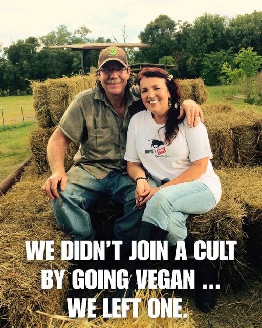 Through false advertising, the dairy, egg &amp; meat industries have convinced us we need their unhealthy products to be strong, &amp; that animal farming is a symbiotic relationship that values animal welfare &amp; the planet.
Rubbish!

Leave the Carnist Cult!
➡️bit.ly/JoinRowdyGirl🐷