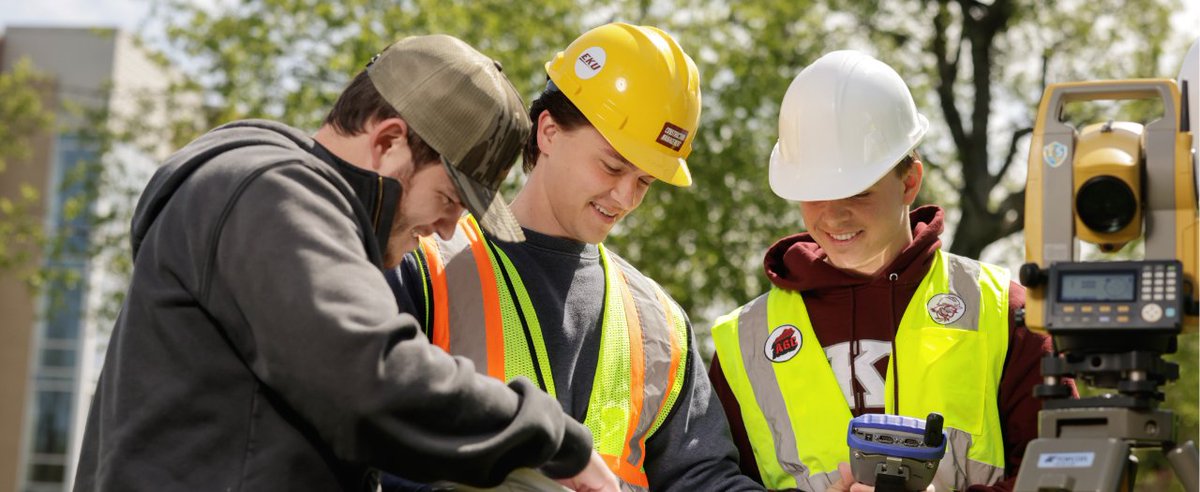 EKUCJS's tweet image. Whether you want to manage major infrastructure projects or residential builds, a degree in construction management sets the foundation for a rewarding, results-driven career. Here&apos;s the top 5 reasons to consider an EKU  construction management degree. 

eku.edu/news/top-5-rea…