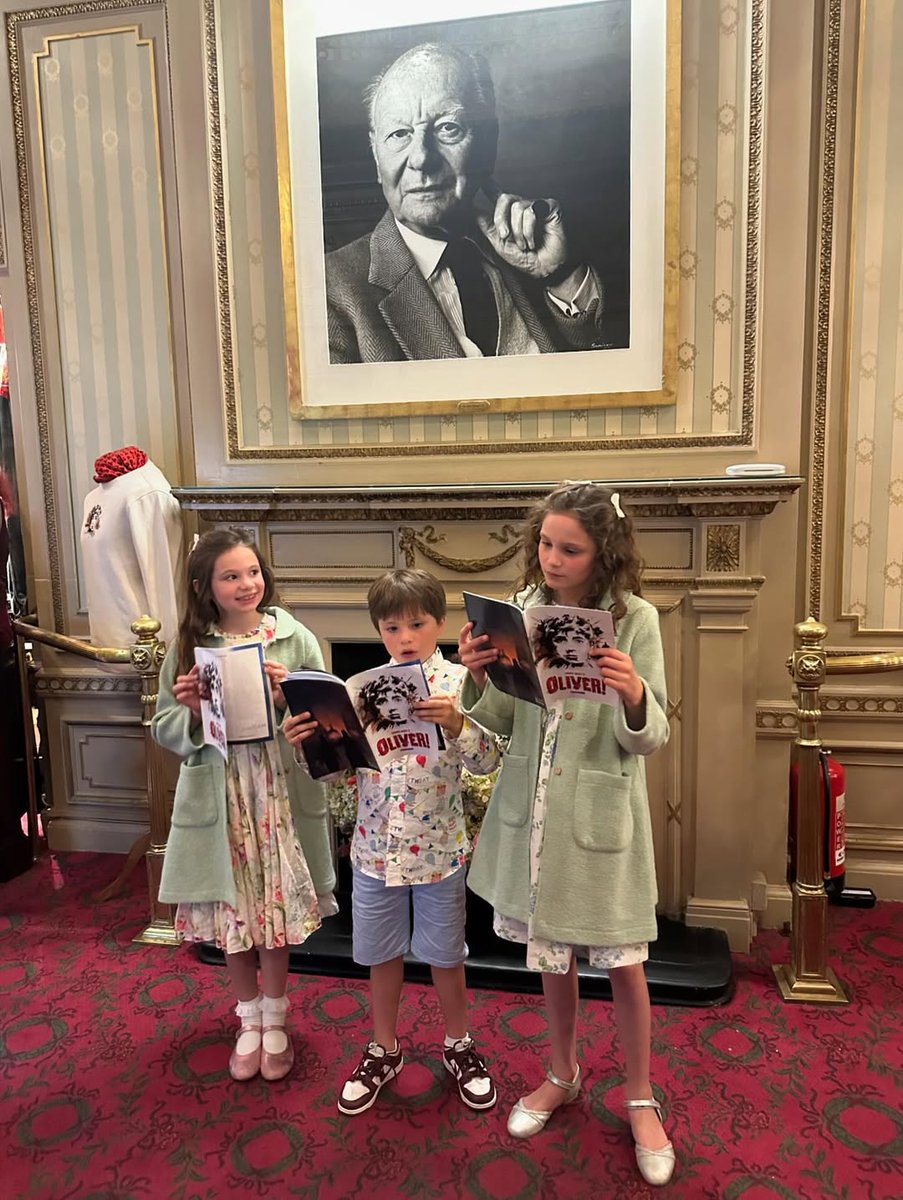 We are feeling the LOVE for #OliverOnStage. 🫶
Keep your pics coming and don’t forget to tag us.