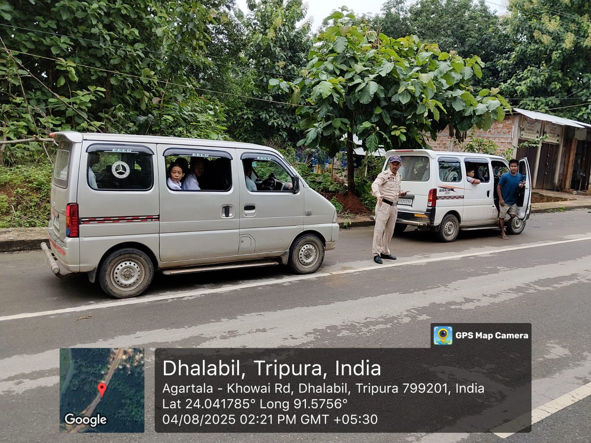 dmkhowai's tweet image. Joint Enforcement Drive | Khowai District
📍 Dhalabil, Khowai Sub-Division | 📅 04.08.2025

A joint enforcement drive was carried out today by the Transport Department and Traffic Wing of Kh

#RoadSafety #EnforcementDrive #KhowaiPolice #TransportDept #StaySafe #DriveResponsibly