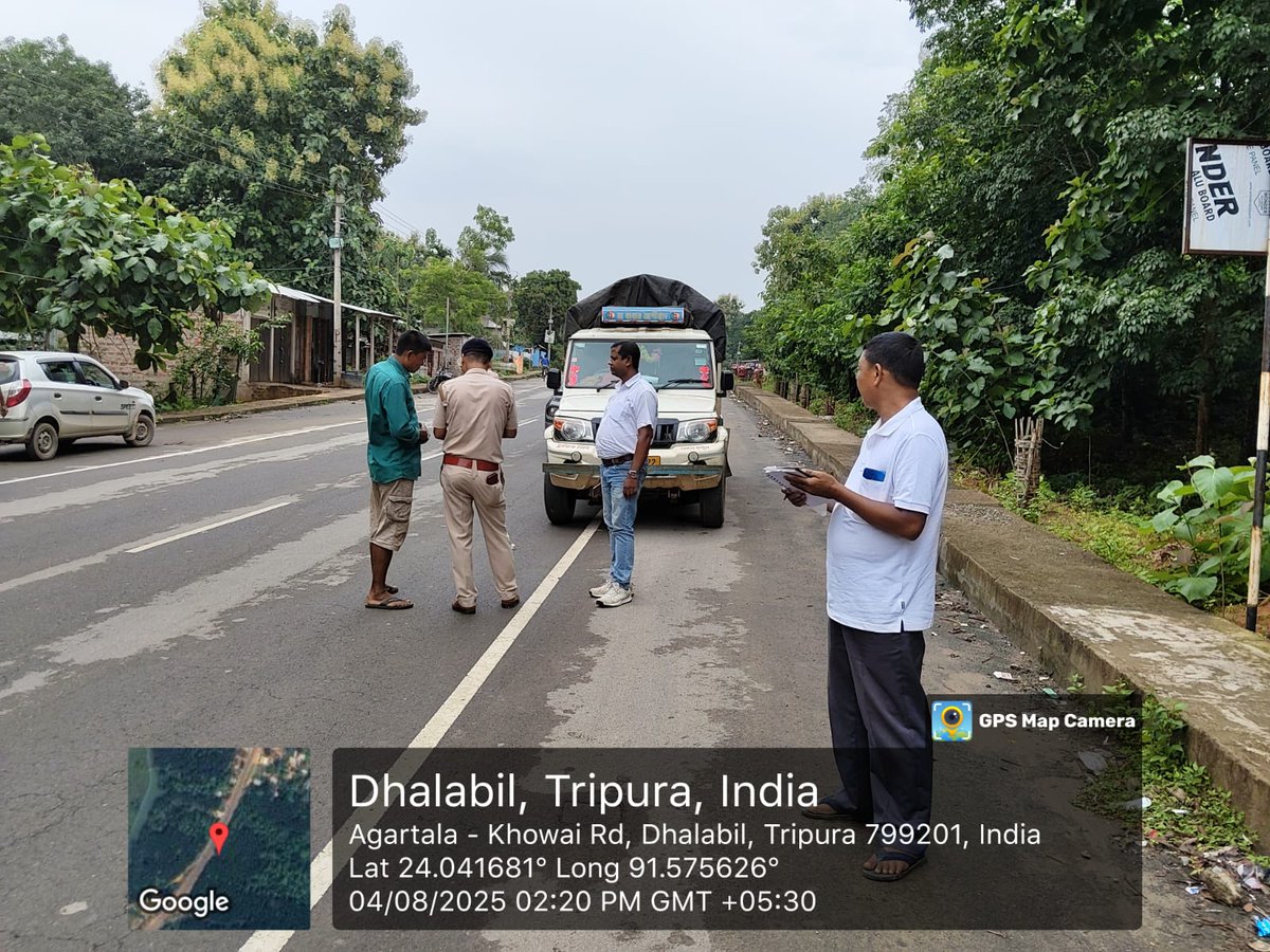 dmkhowai's tweet image. Joint Enforcement Drive | Khowai District
📍 Dhalabil, Khowai Sub-Division | 📅 04.08.2025

A joint enforcement drive was carried out today by the Transport Department and Traffic Wing of Kh

#RoadSafety #EnforcementDrive #KhowaiPolice #TransportDept #StaySafe #DriveResponsibly