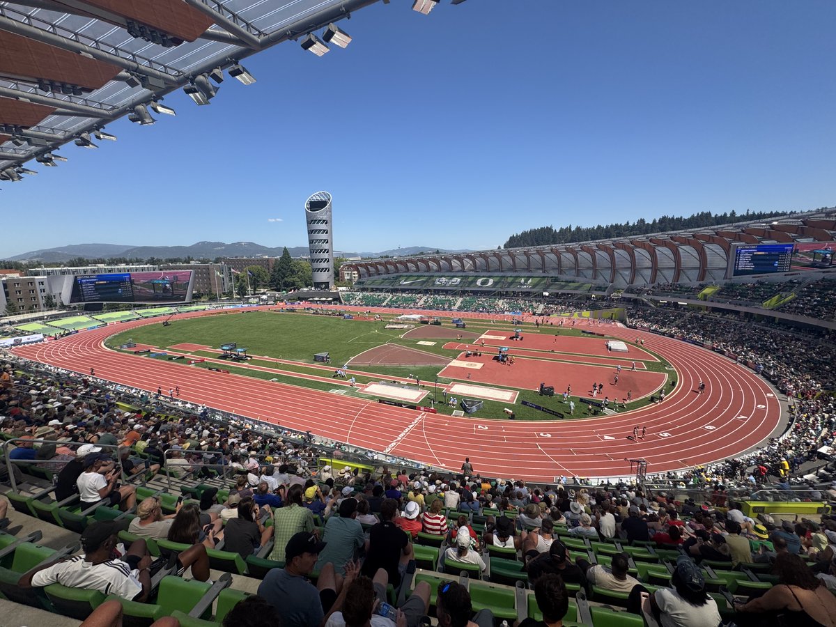 jgault13's tweet image. Ticketed spectators for 2025 USATF Outdoor Championships at Hayward Field (numbers courtesy TrackTown USA):
Thursday: 5,781
Friday: 5,996
Saturday: 7,812
Sunday: 6,977
