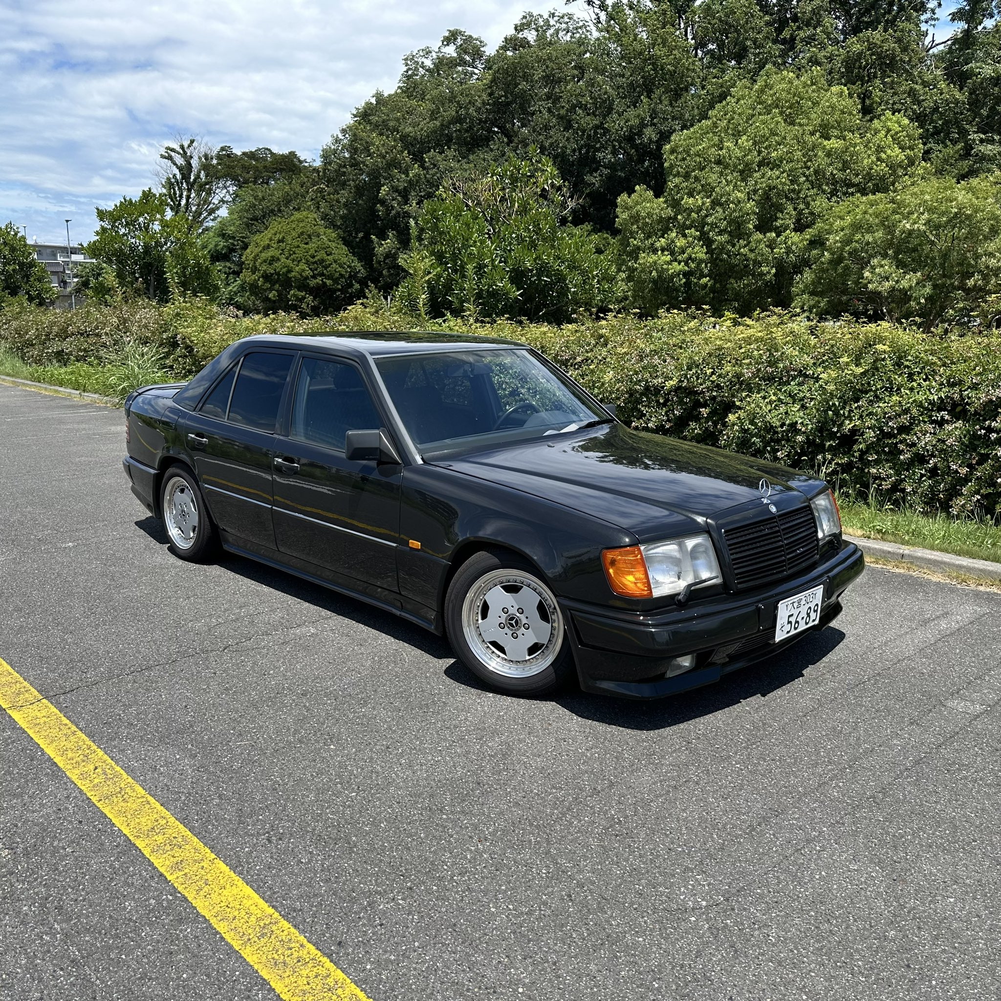 w124 ベンツ もう一度乗りたくなる“ドイツの絶版名車”／vol.01】AMG 300E 3.2