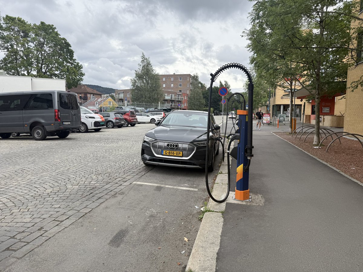 I’d rather have an EV with the charge port optimized for curbside parking!