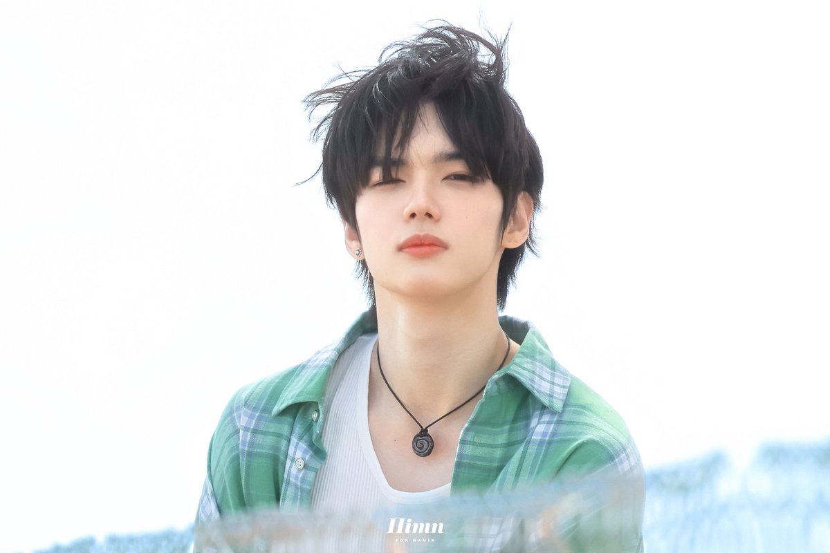 항상 미소할 수 있길 바래🎂

#하민이의19번째여름
#LoveBegins0805_Hamin
#Happy_hamin_day