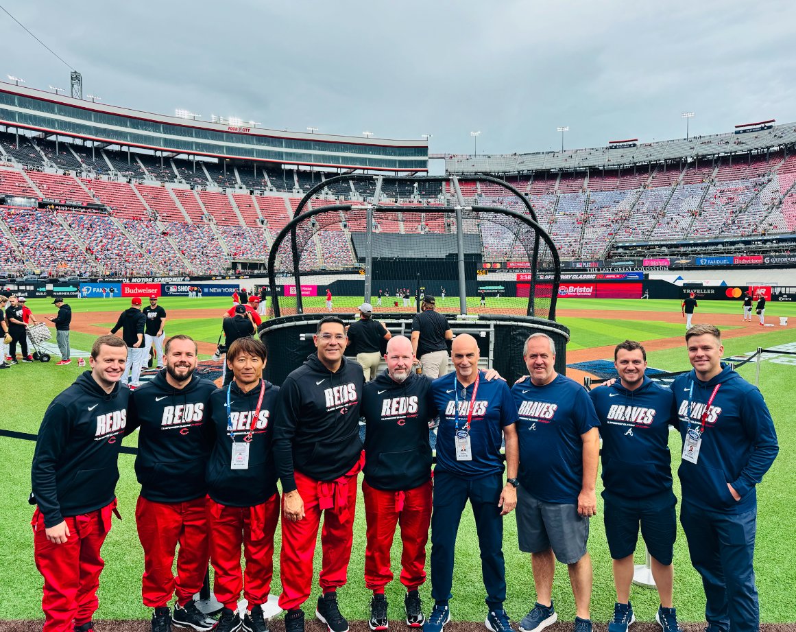 PBATS's tweet photo. 📸 A special moment in Bristol!
The @Braves and @Reds athletic training staffs on the field together at the inaugural @MLB Speedway Classic at @ItsBristolBaby — where baseball met NASCAR in unforgettable fashion.
#MLBSpeedwayClassic2025 #AthleticTrainers #PBATS https://t.co/9jY3giKwIv