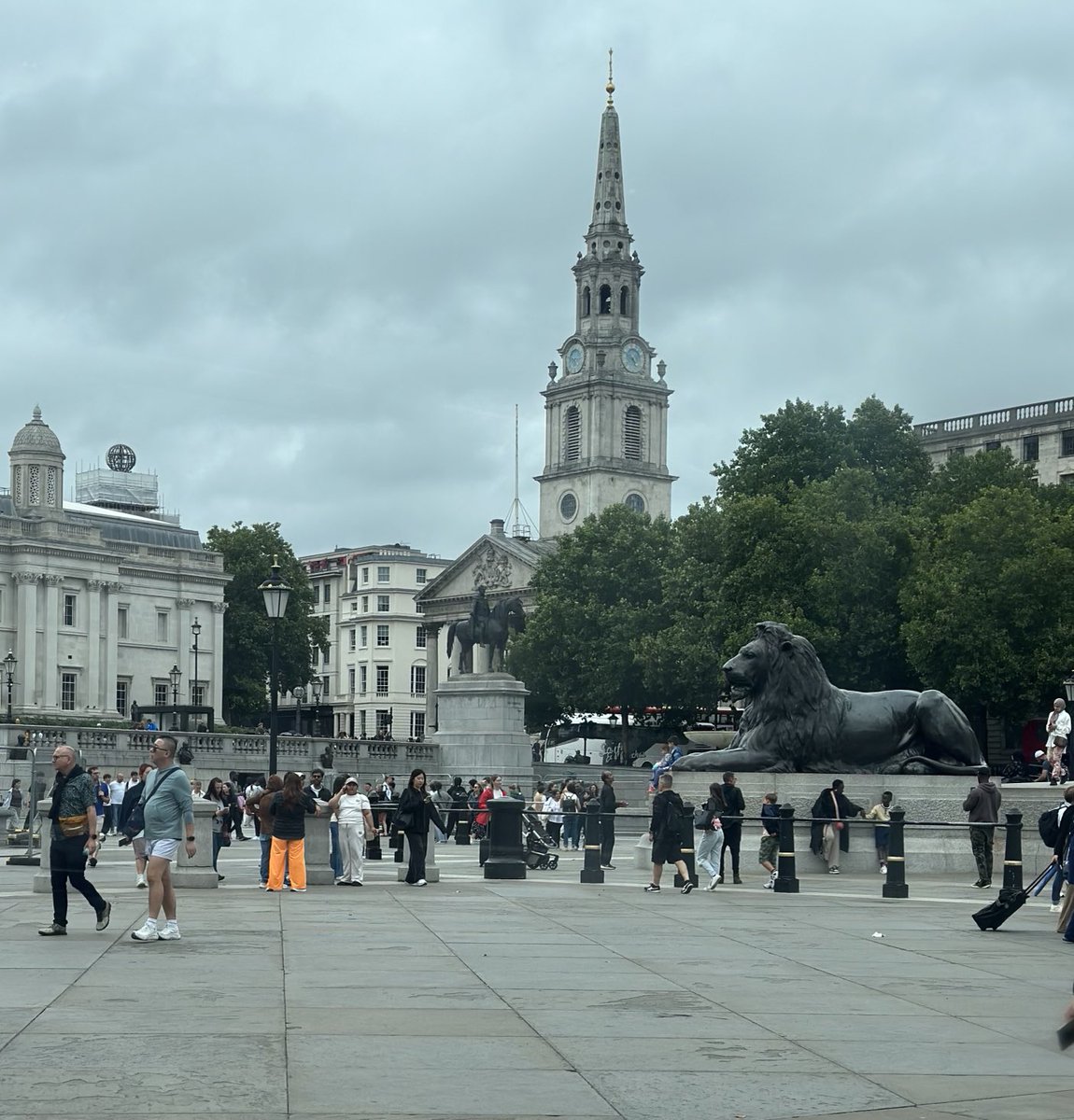 Brian Clivaz (@brianclivaz) on Twitter photo It’s so lovely to see people being able to enjoy Trafalgar Square rather than it being screened off for some event or another. The square is to be enjoyed by all not used as an ad hoc event venue. It’s so lovely to see people being able to enjoy Trafalgar Square rather than it being screened off for some event or another. The square is to be enjoyed by all not used as an ad hoc event venue.