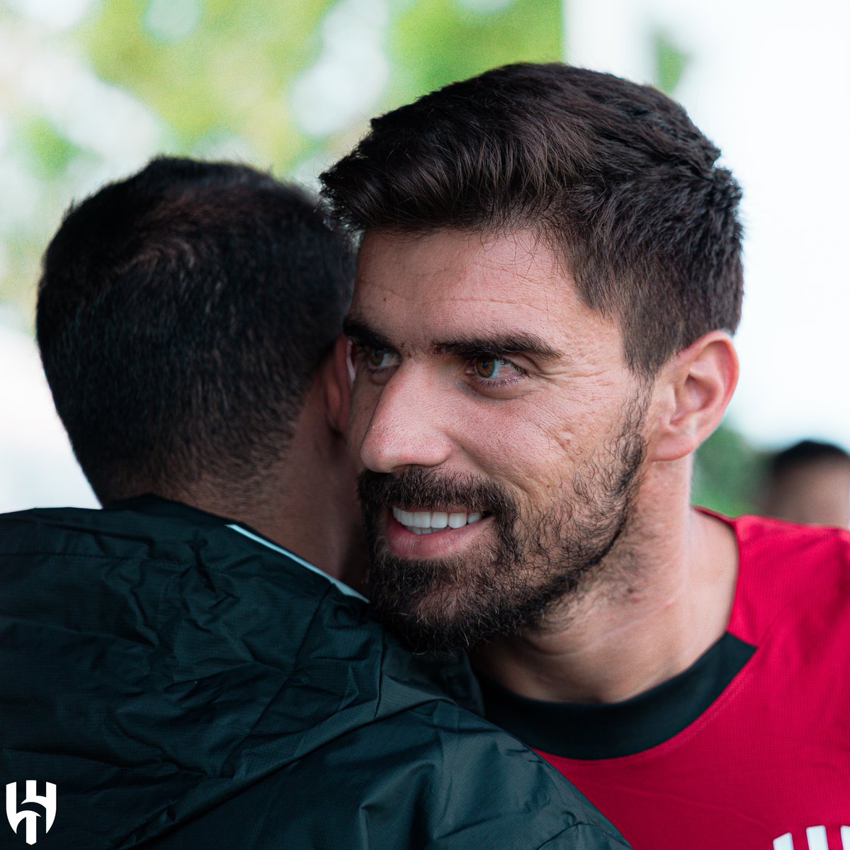 "الرولز روبن" يصل معسكر #الهلال 🤩💙