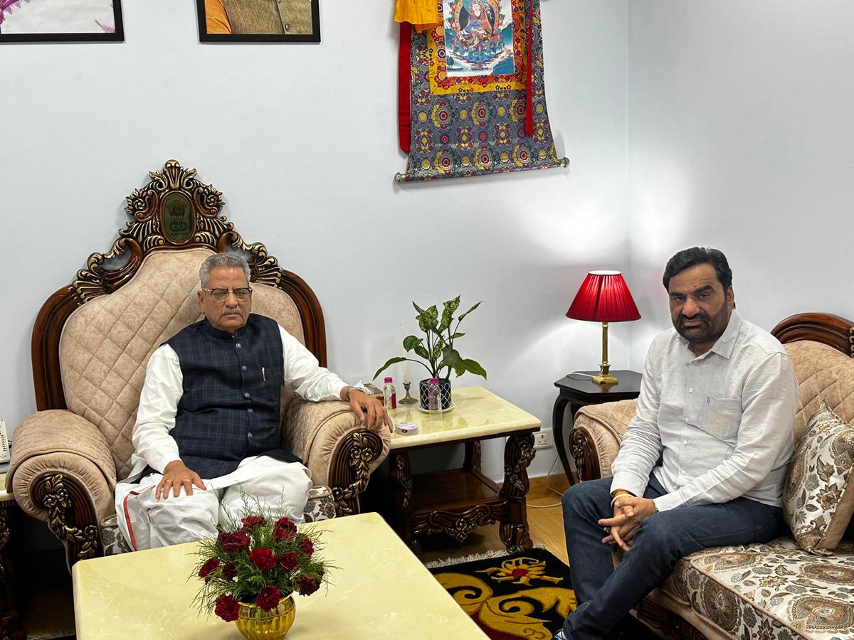 HANUMAN BENIWAL (@hanumanbeniwal) on Twitter photo दिल्ली स्थित सिक्किम हाउस में सिक्किम के माननीय राज्यपाल श्री ओमप्रकाश जी माथुर से शिष्टाचार मुलाकात कर जनहित से जुड़े विभिन्न विषयों पर व्यापक चर्चा की |
<a href="/OmMathur_Raj/">ओम प्रकाश माथुर (Om Prakash Mathur )</a> दिल्ली स्थित सिक्किम हाउस में सिक्किम के माननीय राज्यपाल श्री ओमप्रकाश जी माथुर से शिष्टाचार मुलाकात कर जनहित से जुड़े विभिन्न विषयों पर व्यापक चर्चा की |
<a href="/OmMathur_Raj/">ओम प्रकाश माथुर (Om Prakash Mathur )</a>