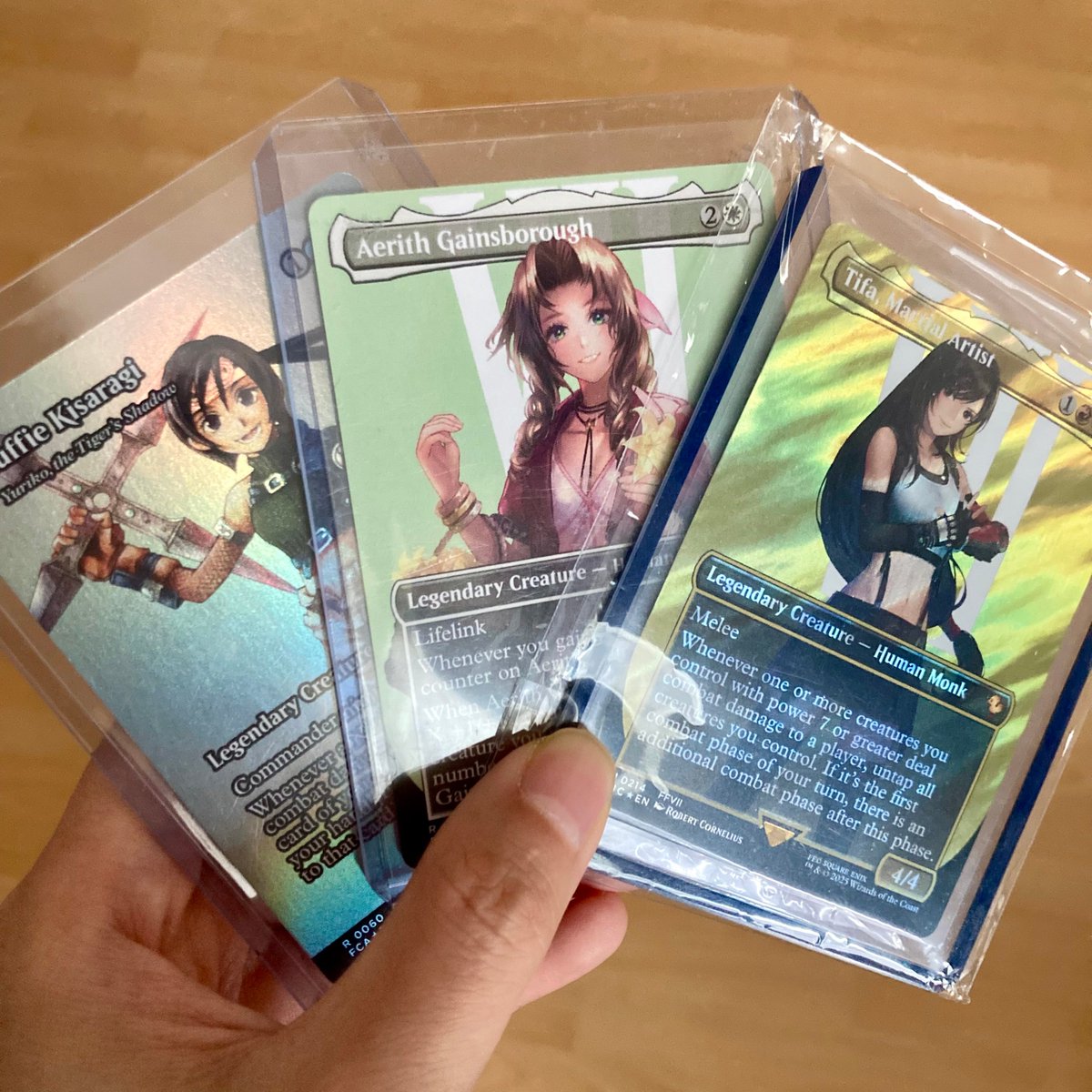 I still cant believe I got my Tifa chase card and in surge foil!!!!

THIS BOX IS AWESOME I LOVE IT WILL OPEN MORE 🤭🤭🤭