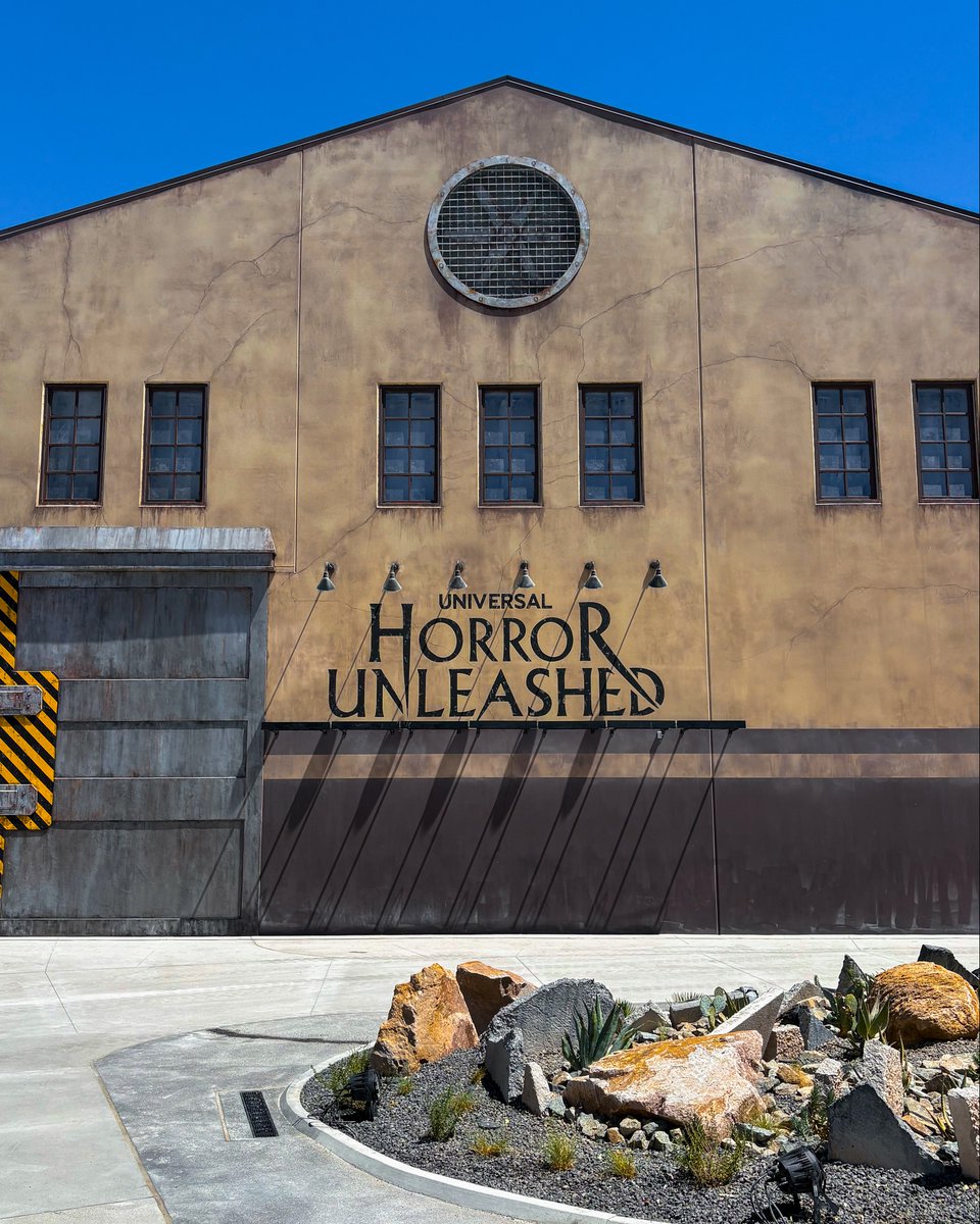 UnleashedVegas's tweet photo. Can I start terrorizing you all yet? https://t.co/zn0oAnXK7D