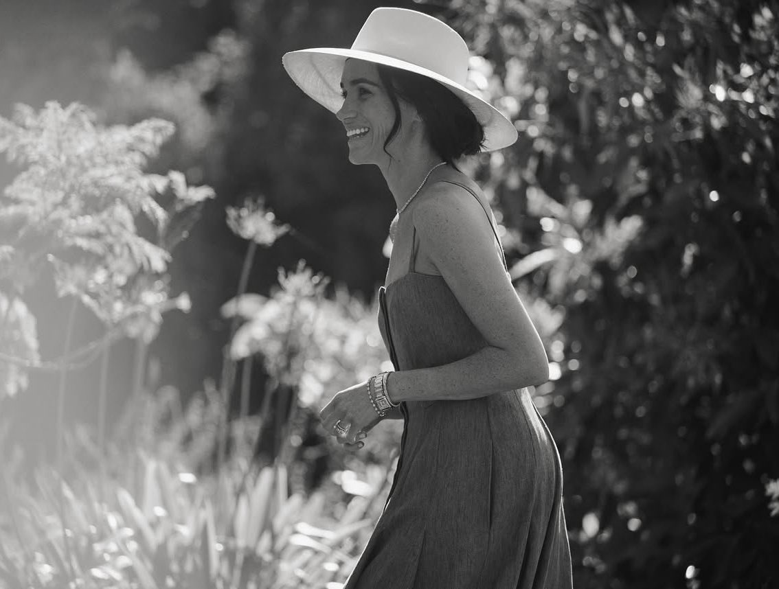 New birthday photo from the Duchess’s brand #Aseverofficial 

“Celebrating the woman behind it all.
She pours her heart, vision &amp; magic touch into every detail, and today, we raise a glass to her! Happy birthday to our founder Meghan 🥂”

#HappyBirthdayMeghan #AsEverbyMeghan