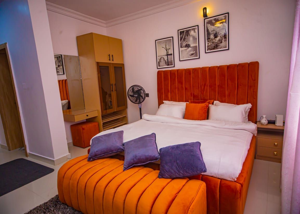 mullyshaven's tweet image. ‼️ August Discount ‼️

Unit: Melio | Lekki Phase 1

💸 ₦85K/Night (Promo)
⚠ Caution Fee: ₦50K

✔ 24/7 Electricity (NEPA + Gen + Solar)
✔ Netflix + Amazon Prime
✔ Wines + Ludo + Wi-Fi

📲 Book: wa.me/2347067826403

#shortletlagos #augustpromo #lekkiapartment #mullyshaven