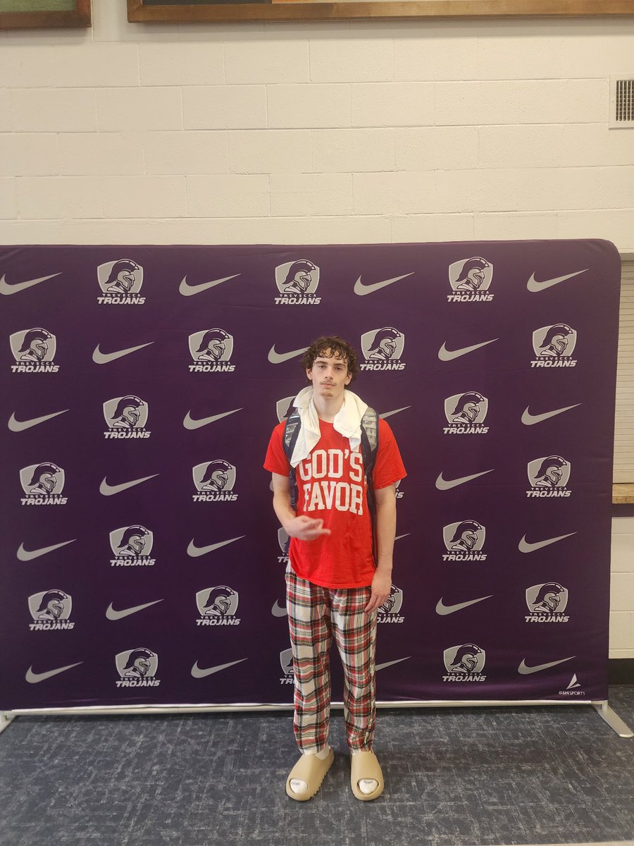Had a good time at <a href="/TNUmBasketball/">Trevecca Basketball</a> elite camp! Thank you <a href="/CoachNateMoran/">Nathan Moran</a> and the rest of the coaching staff for having me! 

<a href="/CourtneyHoops90/">Courtney Asher Smith</a> <a href="/KevinMoses38/">Kevin Moses LLC</a> <a href="/PrepHoopsTN/">Prep Hoops Tennessee</a> <a href="/AndrewForce8/">Andrew Force</a> <a href="/GTuckerHoops/">Garrett Tucker</a>