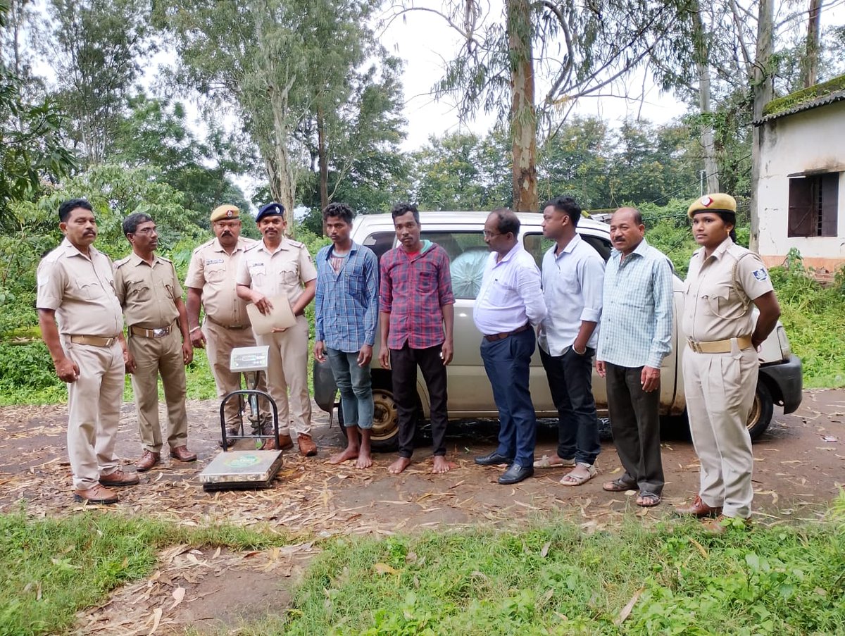On 04.08.25 Padwa PS conducted raid at Badadebata Chowk and seized 125 KGs of ganja along with one Maruti Suzuki Wagon-R bearing Regd. No-OR-02W-9860 from 2 accused persons. In this connection Padwa PS case No-88/25, U/s 20(b)(ii)(C) of NDPS Act was registered.